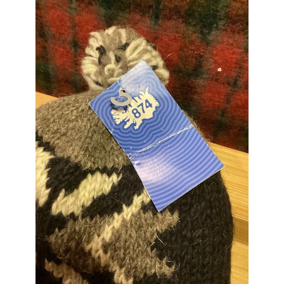 Pachamama Men's Wool Trapper Hat Winter Accessory Grey Made In Nepal With Tags - Picture 3 of 12